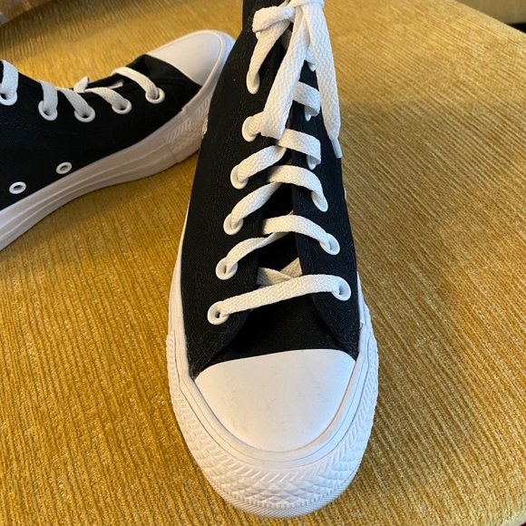 New Converse All Star (Storage) Black & White Hi Top Sneakers - Picture 5 of 6